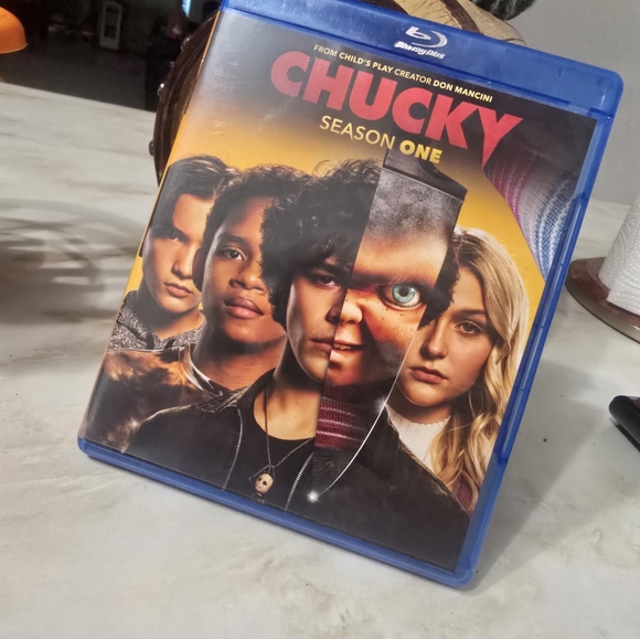 Chucky Season 1 - Picture 1 of 3